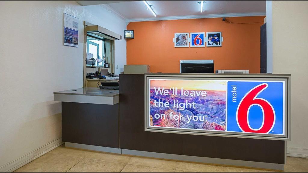 Motel 6-Brinkley, Ar Экстерьер фото