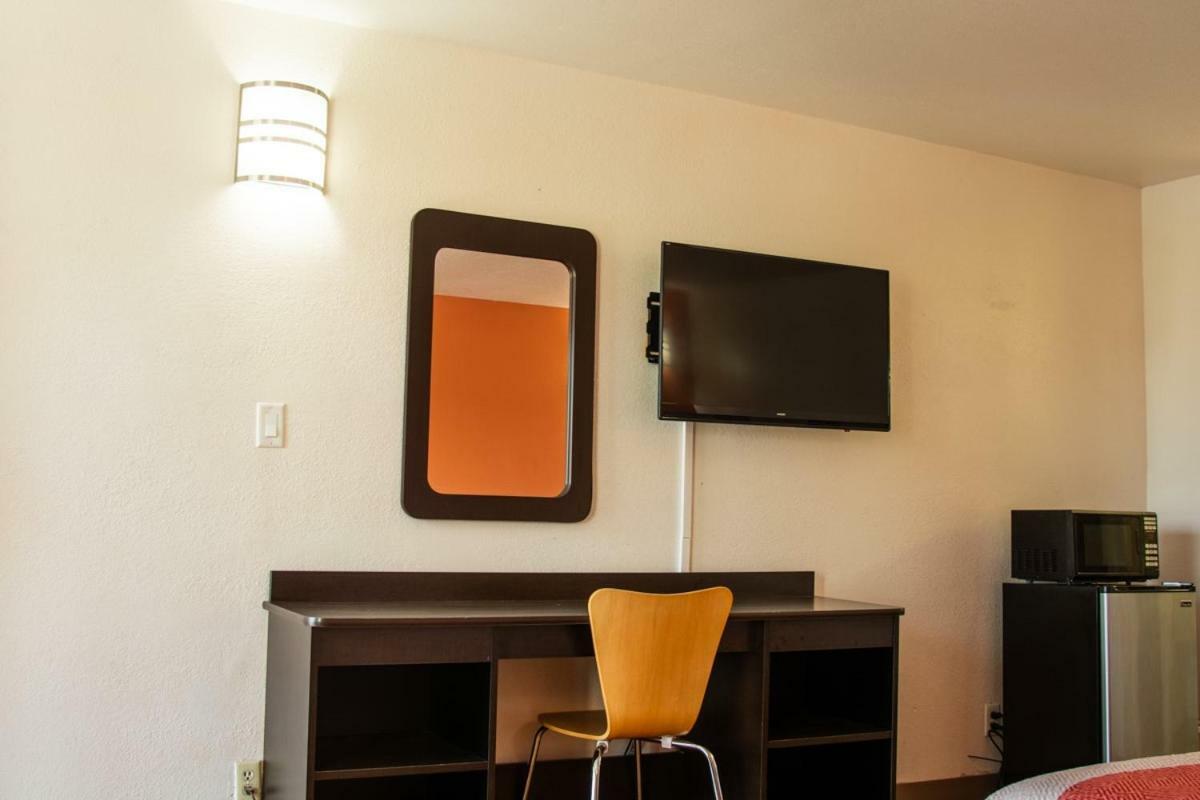 Motel 6-Brinkley, Ar Экстерьер фото