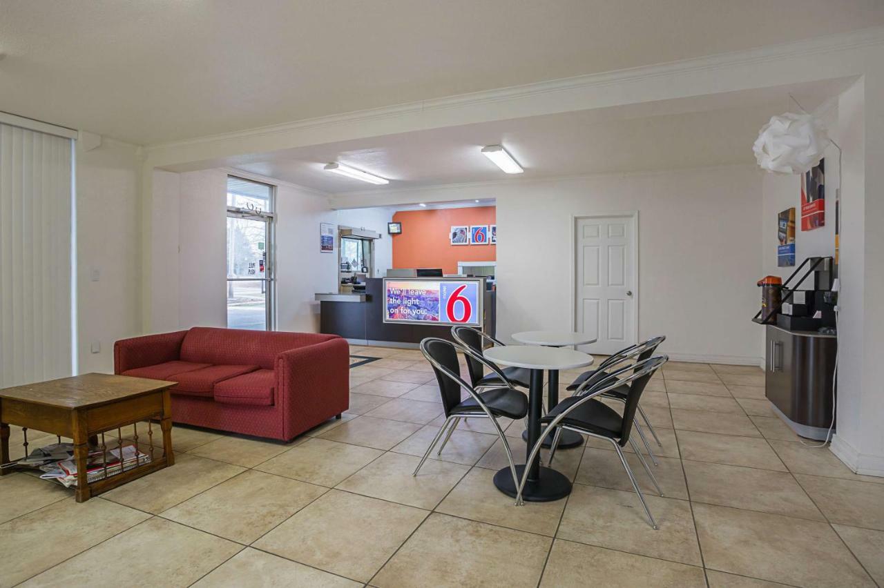 Motel 6-Brinkley, Ar Экстерьер фото