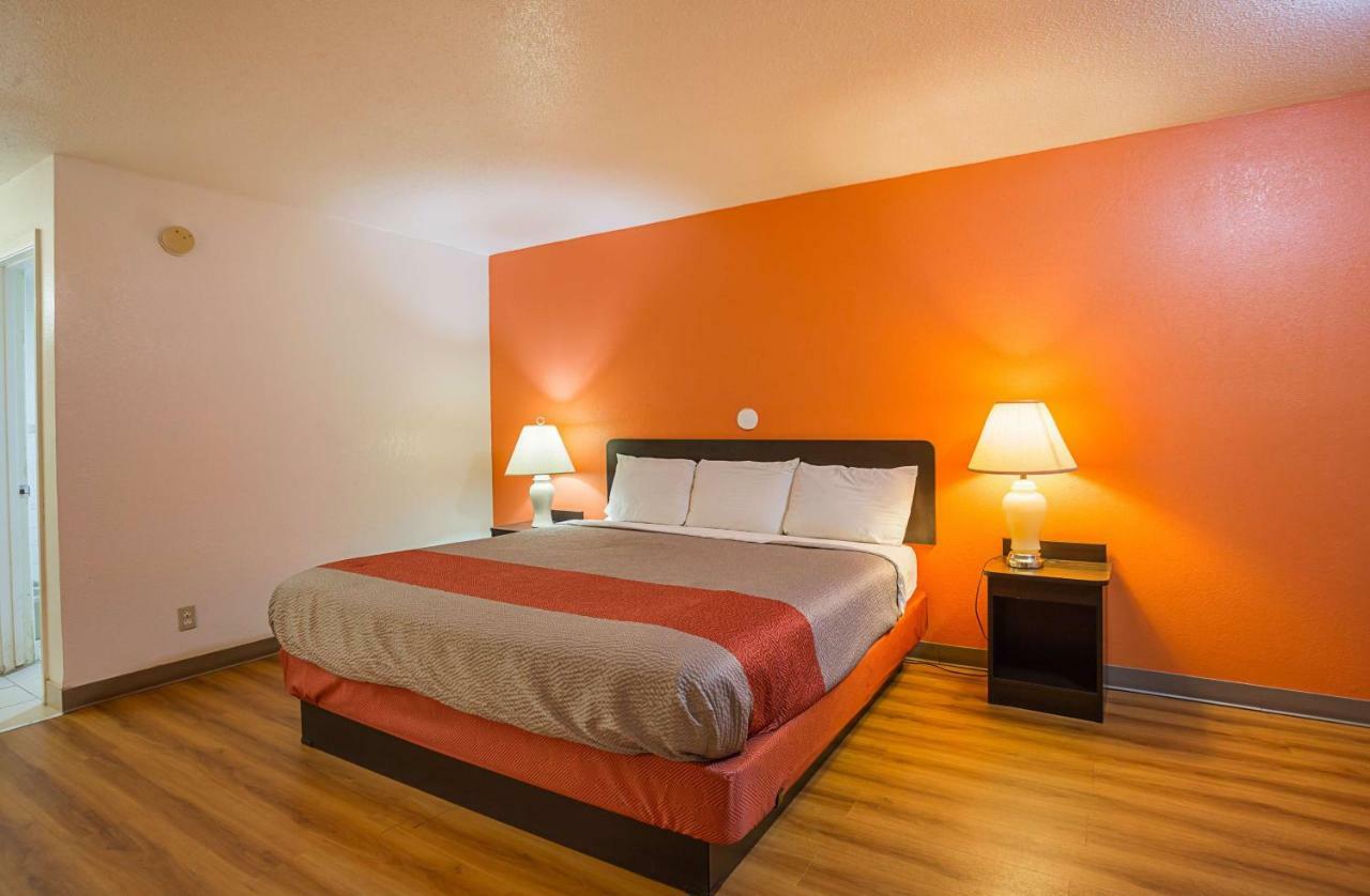 Motel 6-Brinkley, Ar Экстерьер фото