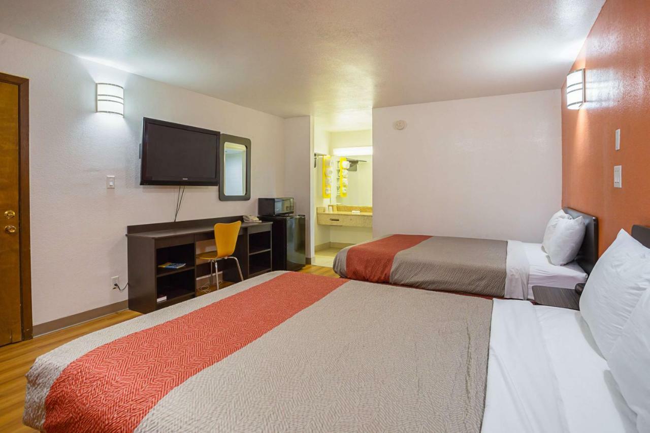 Motel 6-Brinkley, Ar Экстерьер фото